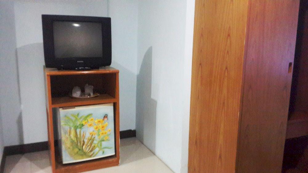 Silla Patong Hostel Ngoại thất bức ảnh