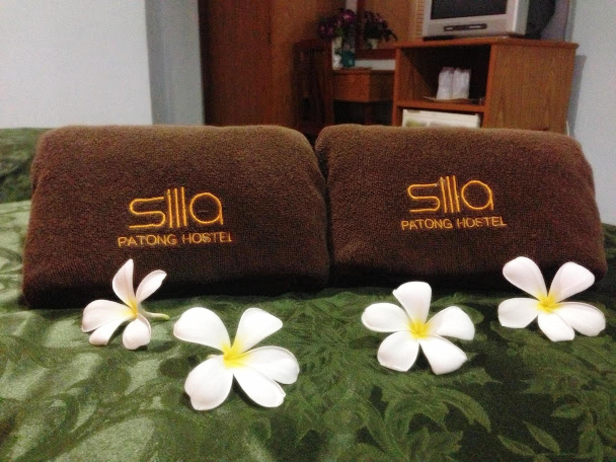 Silla Patong Hostel Ngoại thất bức ảnh